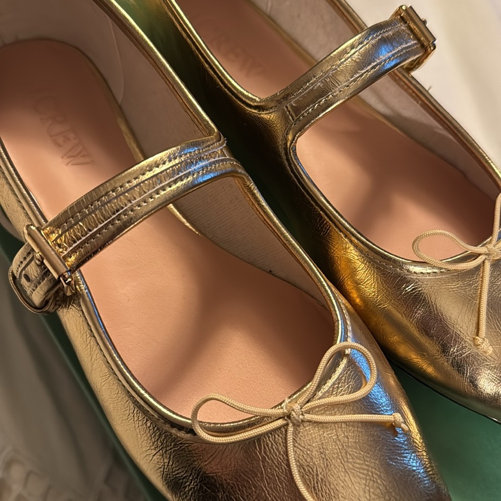 J.Crew Logan Mary Jane ballet flats shoes
crinkled metallic leather CC021 - Picture 9 of 12